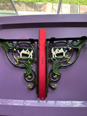 Cast iron cow brackets. Decorative Green and Black Brackets - Rustic Home Accent
